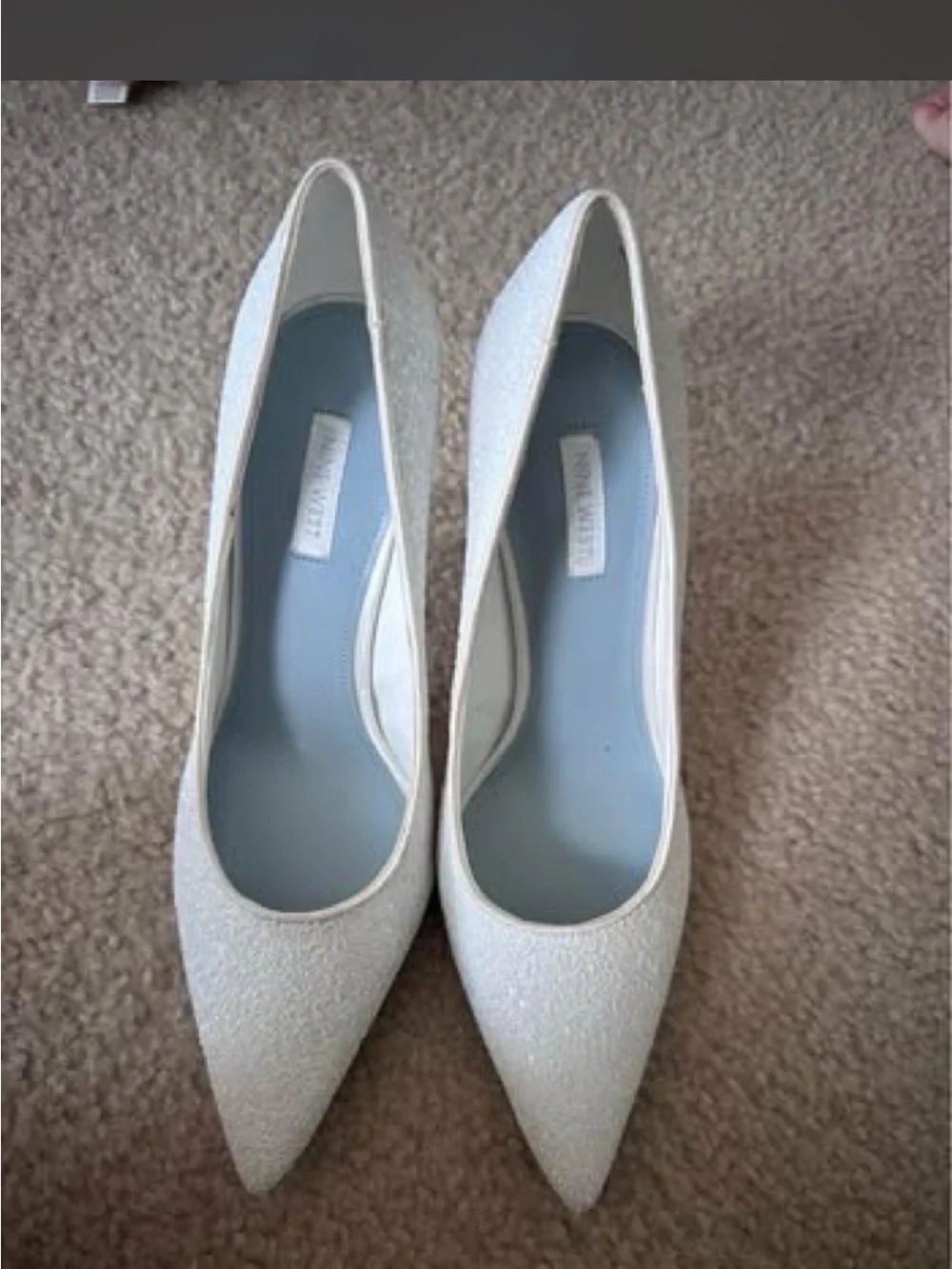 White Glitter Pointed Toe Women’s Pumps